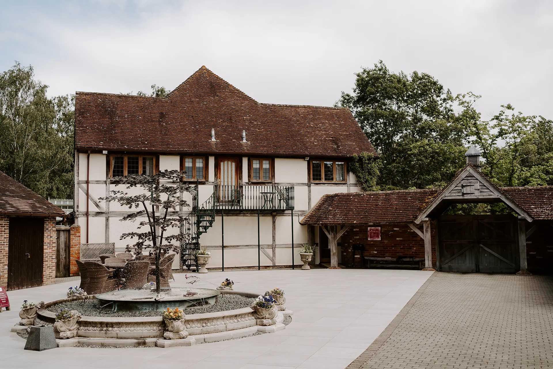The Courtyard at Rivervale Barn