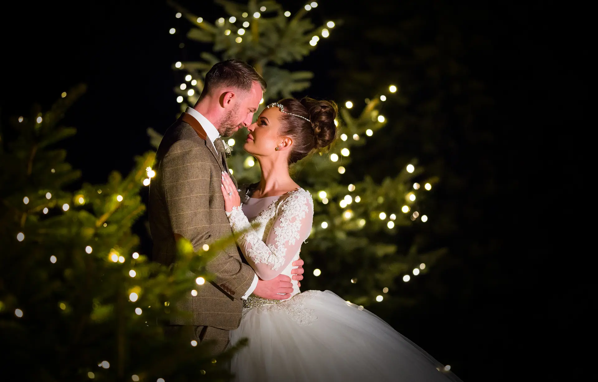 Winter wedding inspiration at Rivervale Barn