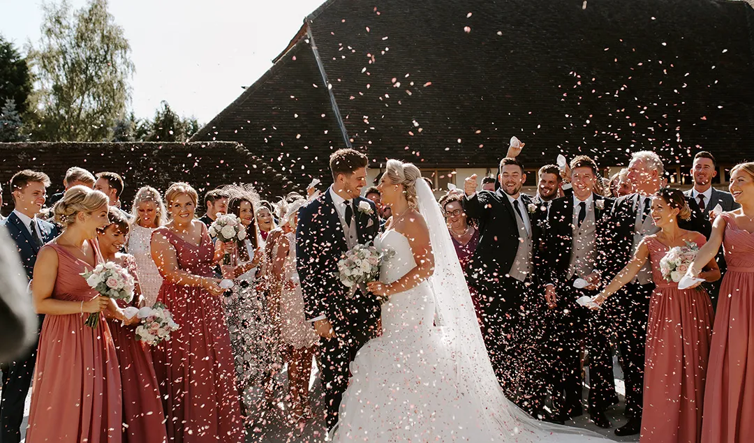 10 Reasons To Have A Romantic Barn Wedding