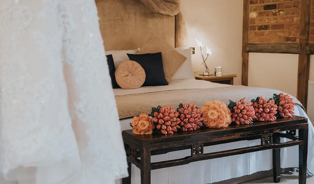 10 Reasons To Have A Romantic Barn Wedding